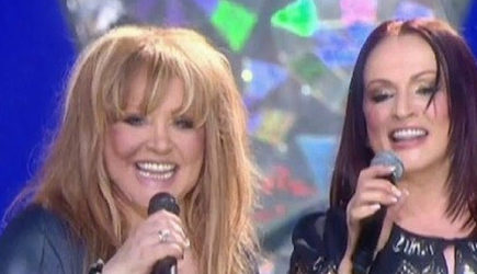 &laquo;Помню, скучаю, люблю&raquo;: обратившаяся к Пугачевой Ротару убита горем