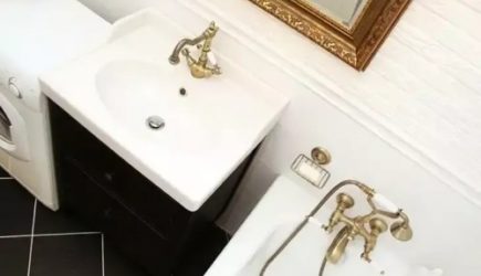 Зачем класть в слив канцелярскую резинку: интересный лайфхак &ndash; точно понравится женщинам