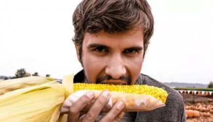 Названы опасные продукты для мужчин: бьют по самому главному &ndash; по тестостерону