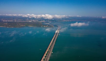 ВСУ выпустили три ракеты по Крымскому мосту