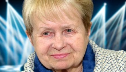 Дожила до 94 лет неспроста: какой утренней привычке никогда не изменяет Пахмутова