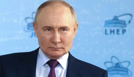 Путин дал понять, что РФ готова к работе с иностранцами, уставшим «от дури» Запада