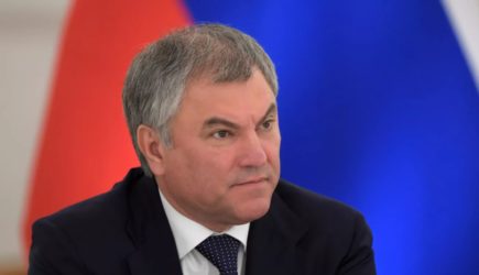 Володин призвал депутатов «думать головой» перед предложением громких инициатив