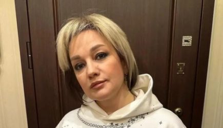 Буланова рассказала, как развелась с мужем из-за его измены с подругой