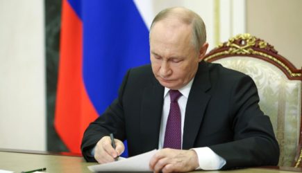 Путин принял важное решение по военному положению в России