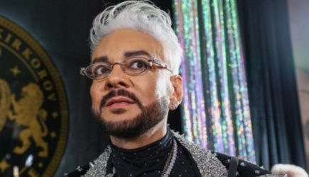 Киркоров пел и плясал перед фанаткой киевского режима. Дело было в США