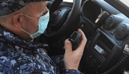 Россиянка обнаружила мужское тело в канализации своего дома