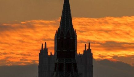 В России отреагировали на решение Трампа продлить санкции Байдена