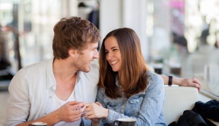 Психолог раскрыла, как не стать жертвой после первого свидания