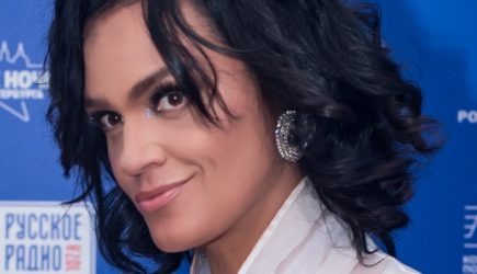 Не лечится: 44-летняя Слава раскрыла свой тяжелый диагноз