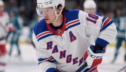 Российскую звезду НХЛ обвинили в сексуальном насилии. Что натворил Артемий Панарин?