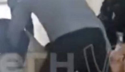 Женщина в никабе ударила россиянку со словами &laquo;я у себя на Родине&raquo; и попала на видео