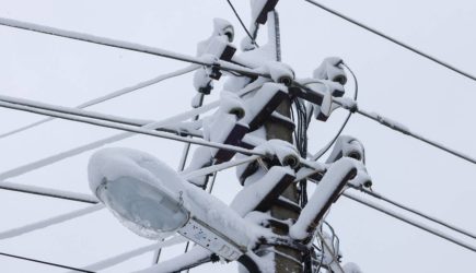 Электричество в Подмосковье вернут до конца дня