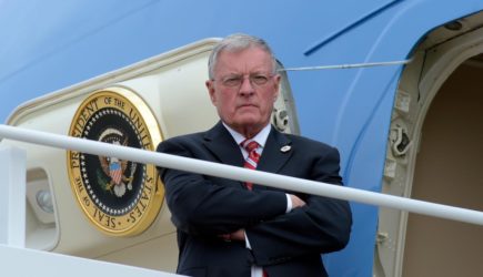 Келлог поругался с Медведевым из-за слов о третьей мировой войне