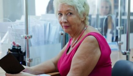 Пенсионный возраст повысят сразу на 3 года. Неприятный сюрприз для граждан ждет уже с 1 июня