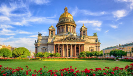 Открывших огонь по Исаакиевскому собору в Петербурге отправили под арест