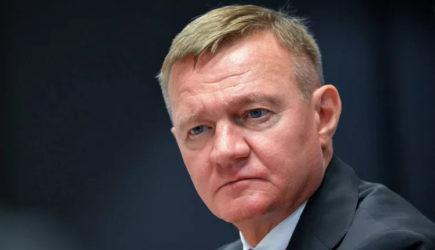 За что заплатил Роман Старовойт