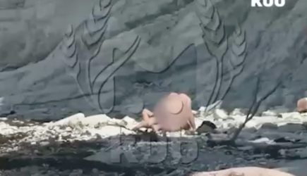 Туристы занялись сексом на пляже курортного города России и попали на видео