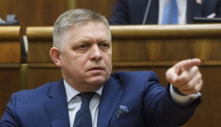 Премьер Словакии резко ответил Урсуле фон дер Ляйен по теме отказа от газа из России