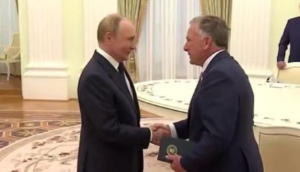 Путин передал Трампу тайное послание на встрече с Уиткоффом: подробности