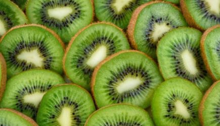 Киви после мяса &mdash; не случайность: зачем этот фрукт помогает пищеварению