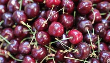 В России вдвое снизились цены на фрукты и овощи