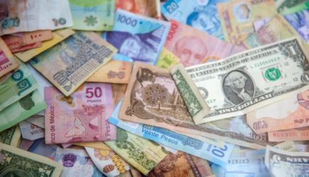 Два шага и вы &mdash; богаты: какой знак зодиака изменит финансовый статус в сентябре