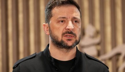 Зеленский анонсировал встречу по мирному соглашению