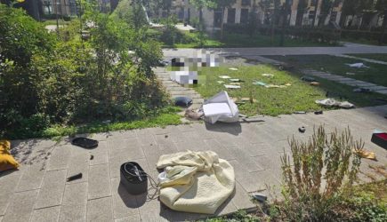 Падение с 16 этажа москвички с двухлетним сыном объяснили