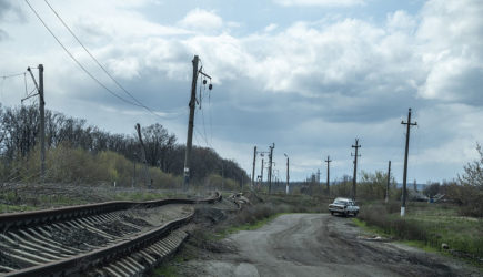 На Украине железнодорожная инфраструктура повреждена после взрывов