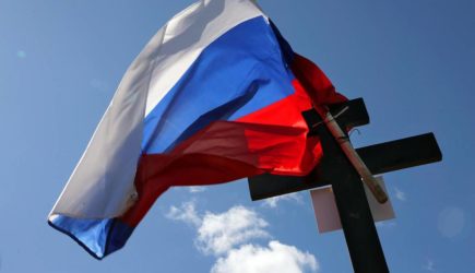 Российский регион потрясла трагедия: мать умерла на могиле бойца СВО