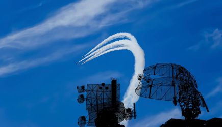 Украина сбросила умные авиационные бомбы на российские объекты