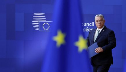 Орбан: Евросоюз находится в состоянии распада