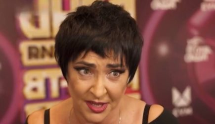 Разбил инсульт прямо на шоу: выступление Лолиты обернулось трагедией