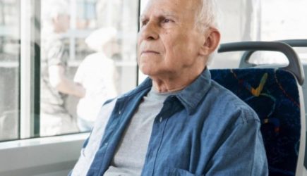 Пенсионерам старше 75 лет предложили запрет высадки