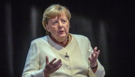 Меркель обвинила Польшу и&nbsp;страны Прибалтики в&nbsp;конфликте на&nbsp;Украине