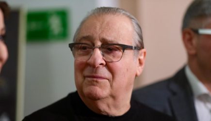 Истерика с кулаками: Хазанов угодил в новый скандал