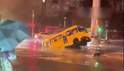 Одесса ушла под воду: выпала 45-дневная норма осадков