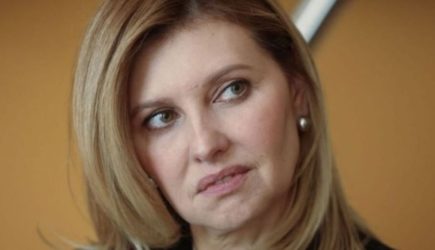 Google показывает жену Зеленского на запрос &laquo;жена придурка&raquo;