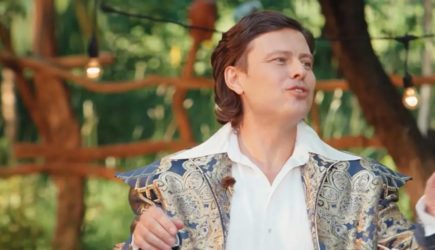 «Он мог петь «Я русский»: телеведущий поставил Шаляпина на один уровень с SHAMAN