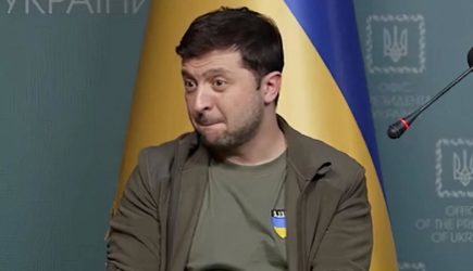 «Закупает замки»: куда переедет Зеленский &ndash; раскрыт план побега