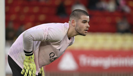 Шевалье прокомментировал феерическую игру Сафонова