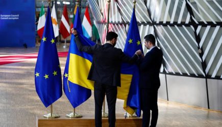 Дмитриев рассказал о панике в ЕС