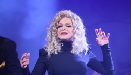 У Долиной нашли огромные долги по налогам за тайный дворец в Подмосковье