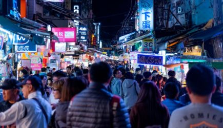 «Почувствовали себя дикарями»: что ошеломило китайцев в России