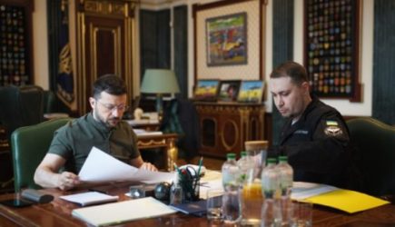 &laquo;Мамкин пирожок&raquo;: Зеленский назначил * вместо Ермака