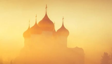 Крещенская вода не портится год. Как пить, чтобы помогло