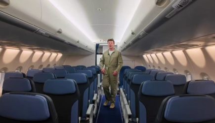 Россиянам показали интерьер несертифицированного отечественного самолета