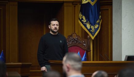 Зеленский обратился к Западу после авиаударов в Киеве