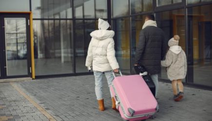 Три российских аэропорта приостановили работу